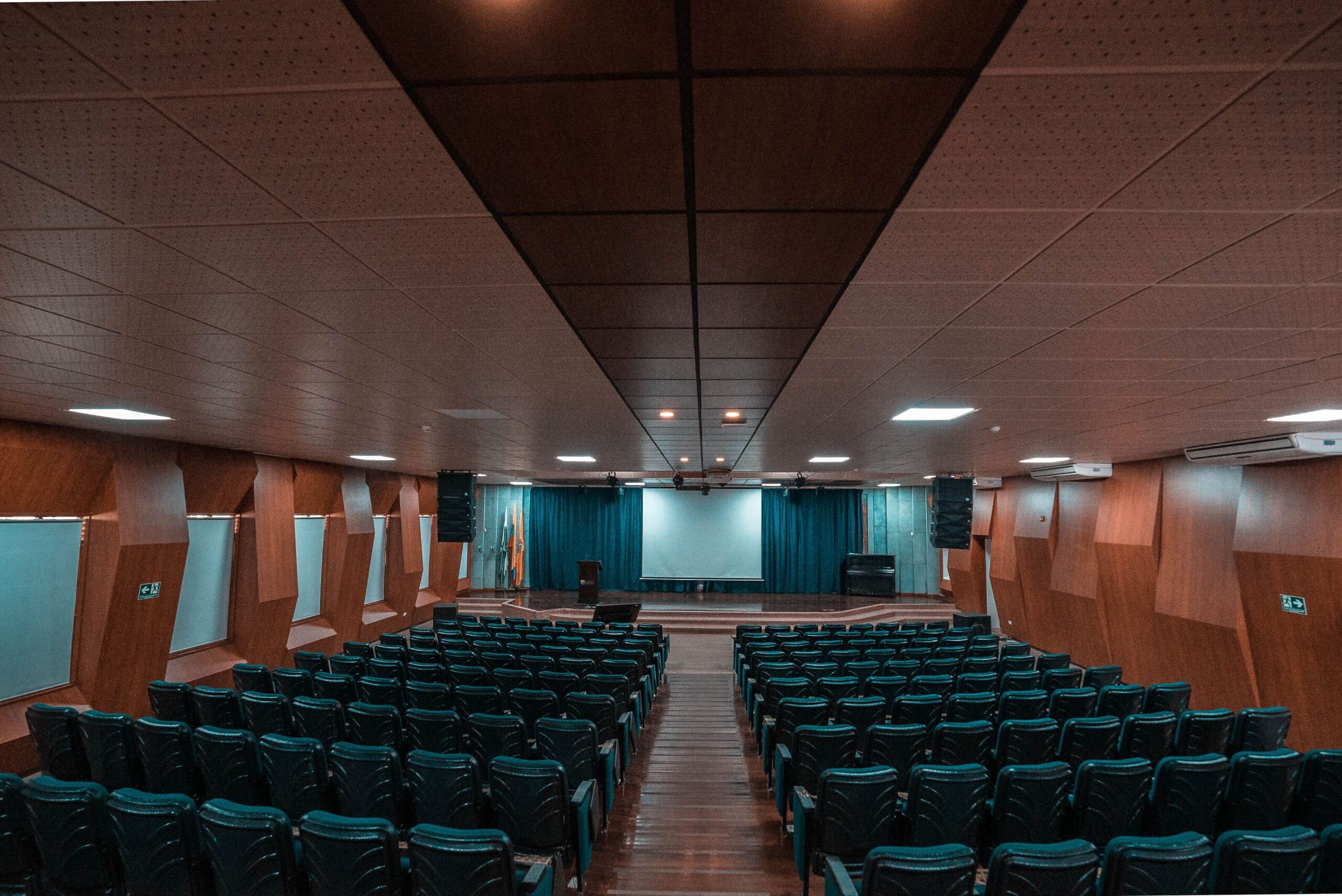 Auditorio Colegio Mayor 3