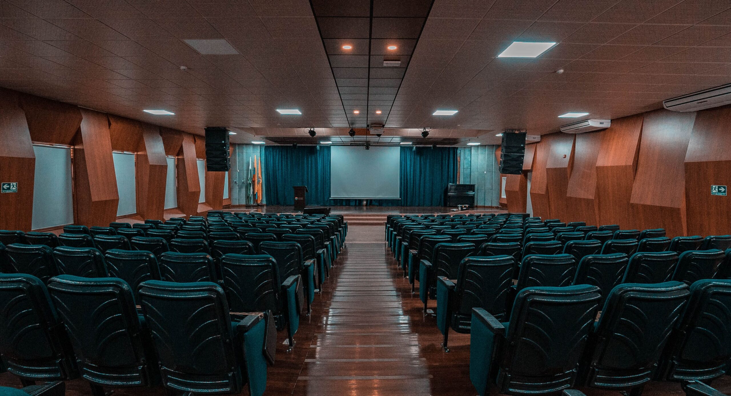 Auditorio Colegio Mayor 4