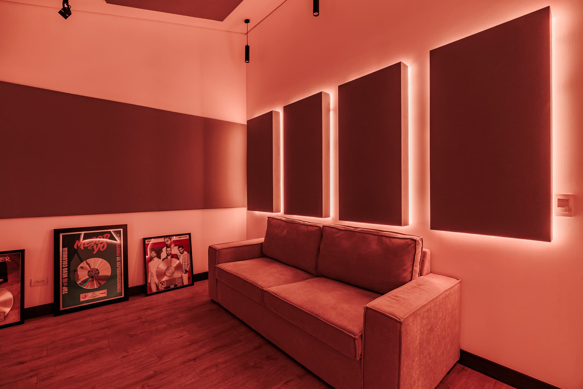 Blackbird Studio 13 (1)