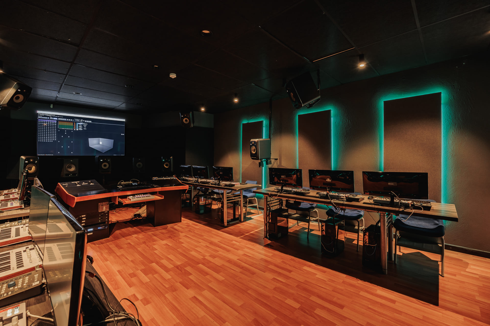 EAS Dolby Atmos 17