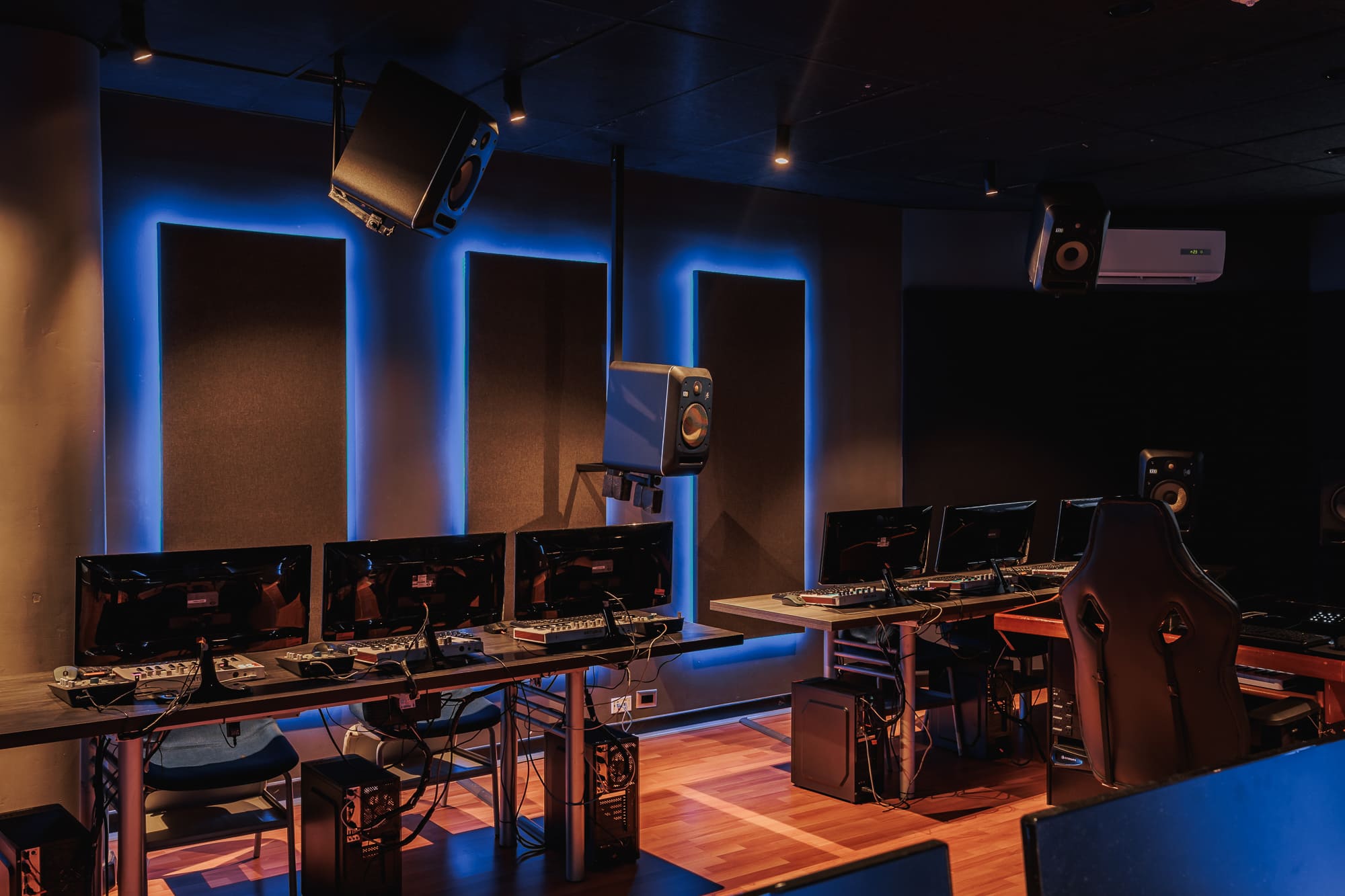 EAS Dolby Atmos 25