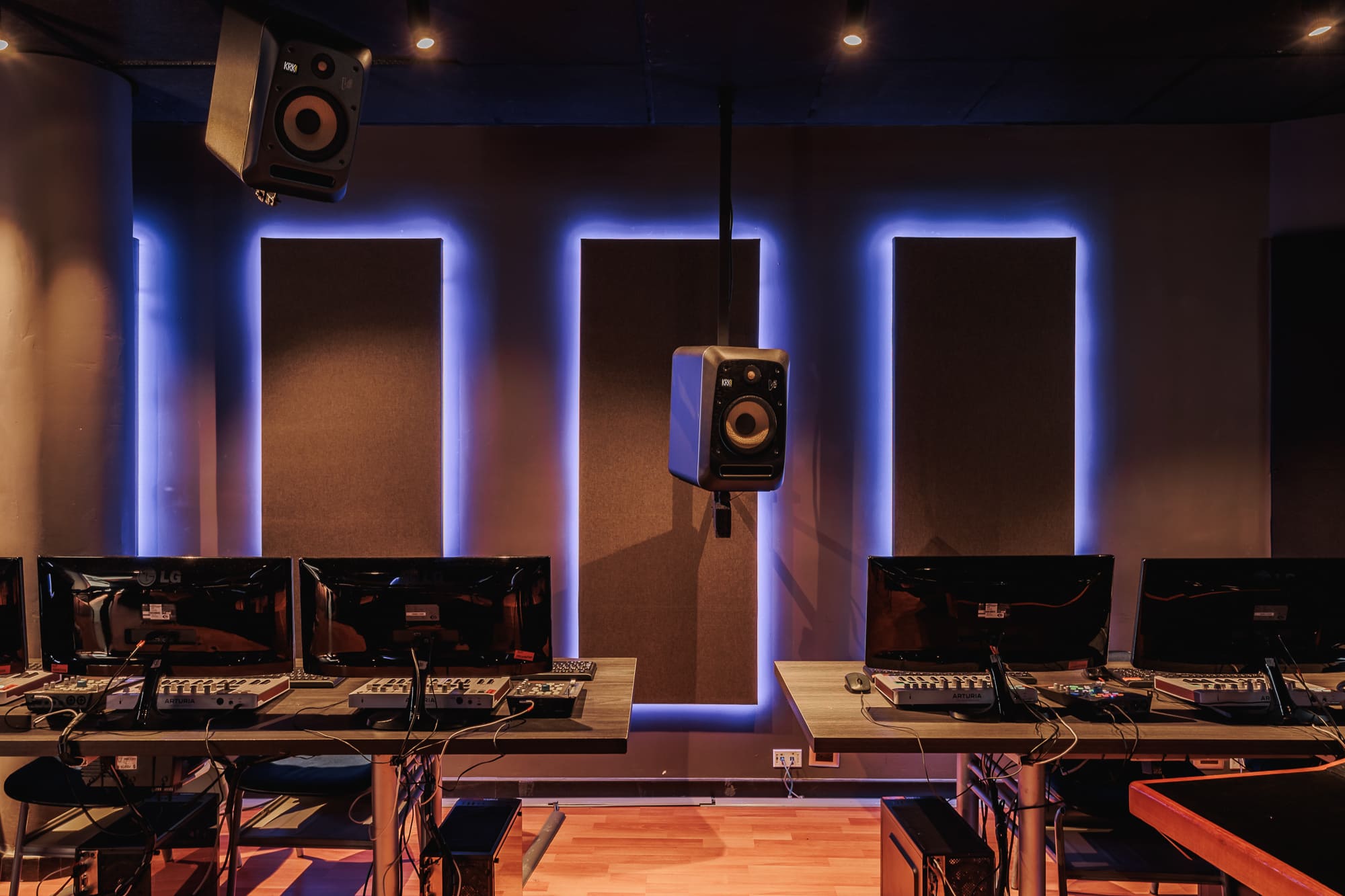 EAS Dolby Atmos 6