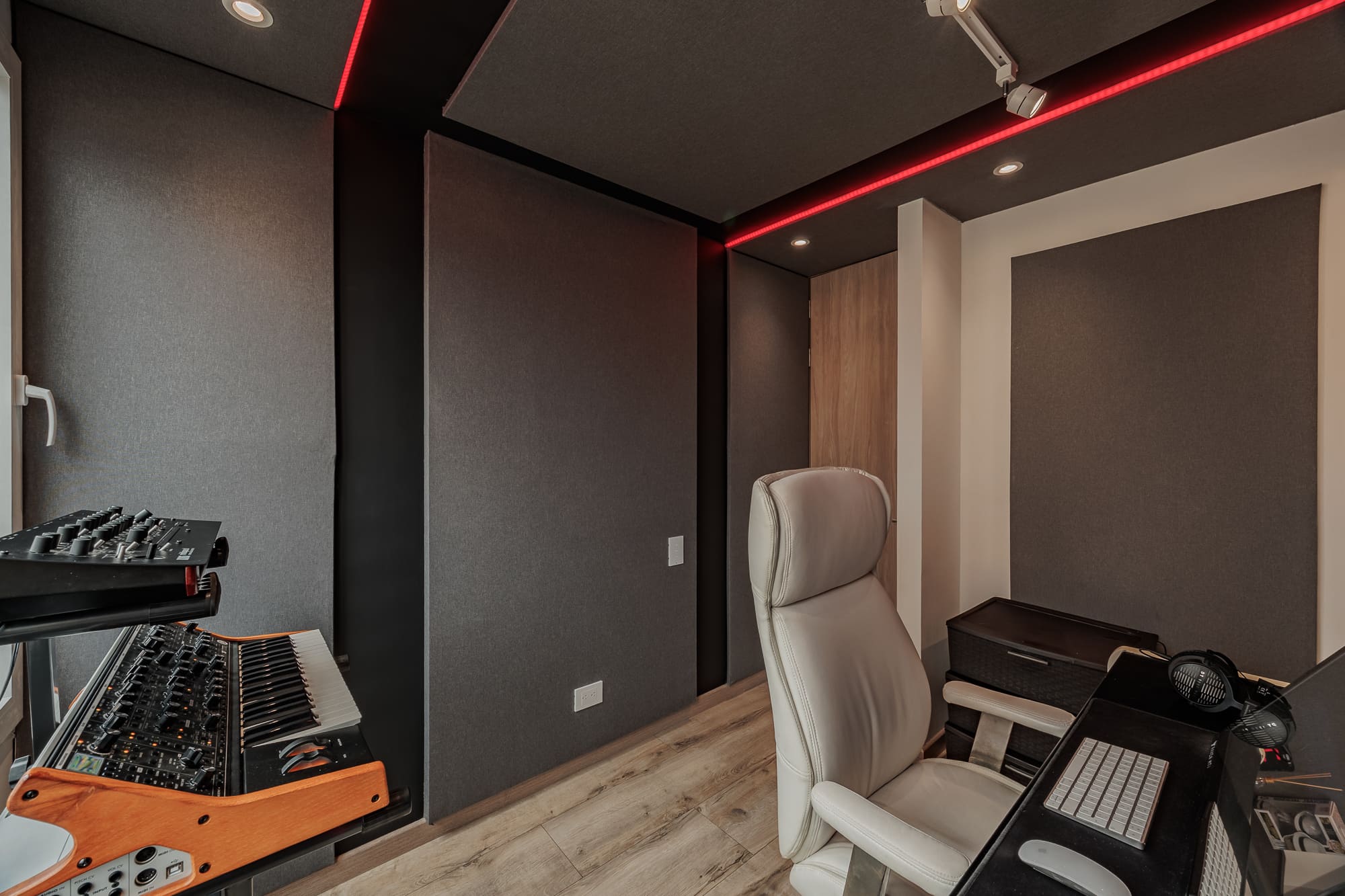 Estudio Leghet 13